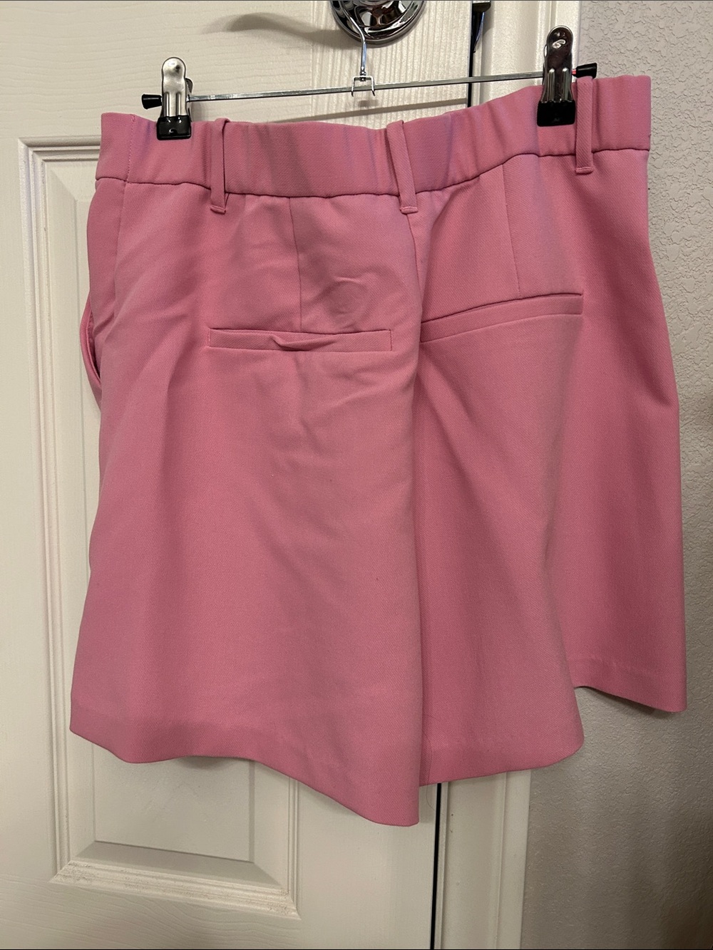 Abercrombie & Fitch Pink Blazer and Tailored Shorts Set (Bin A) - Picture 5 of 8